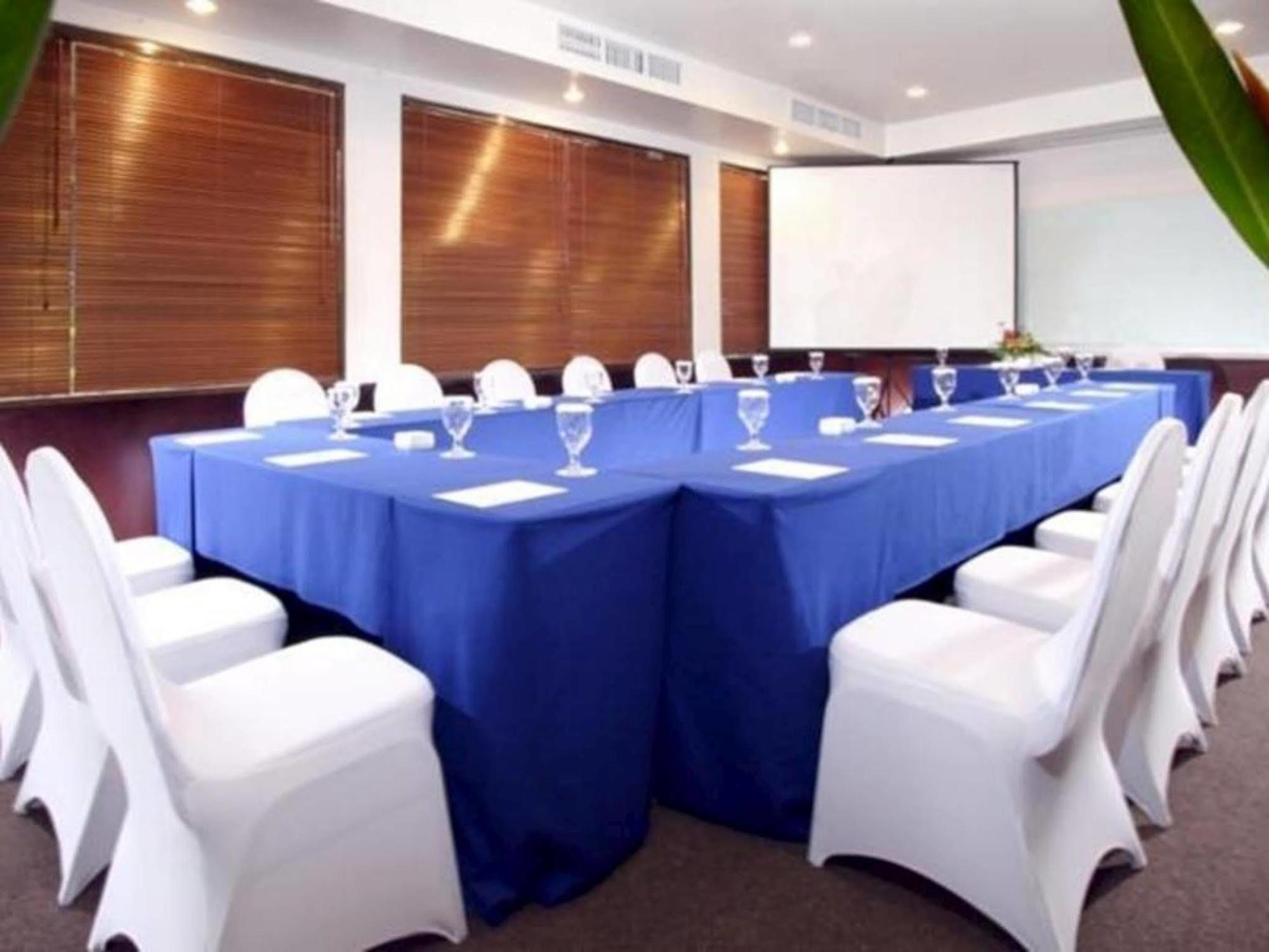 Hotel Horison Sagita Balikpapan Kültér fotó